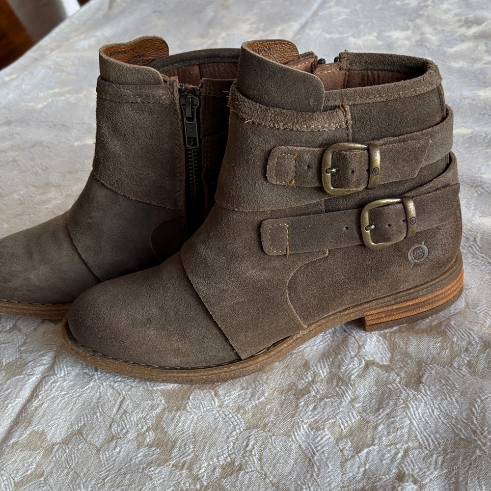 Born Taupe Ankle Boots NWOT